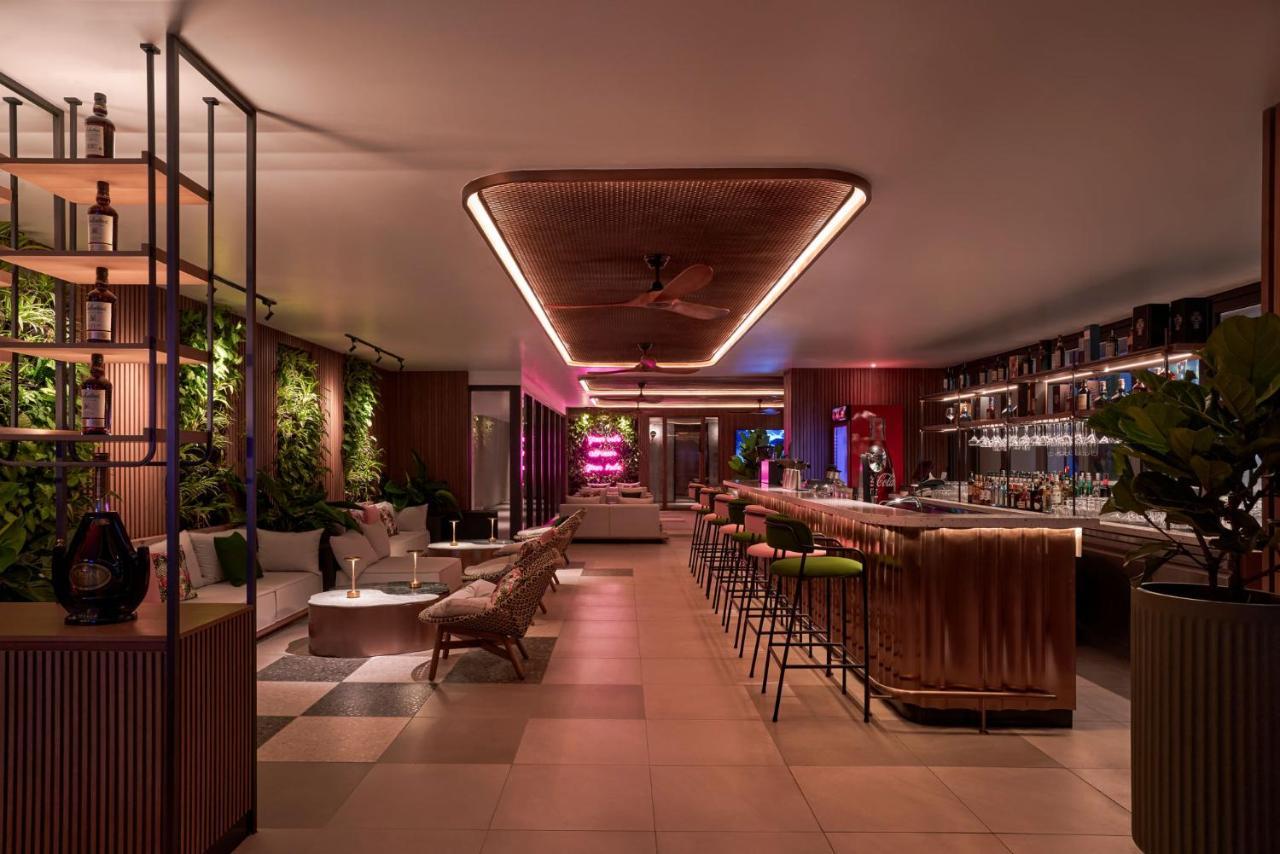 The Yacht Hotel By Dc Ha Long Exterior photo