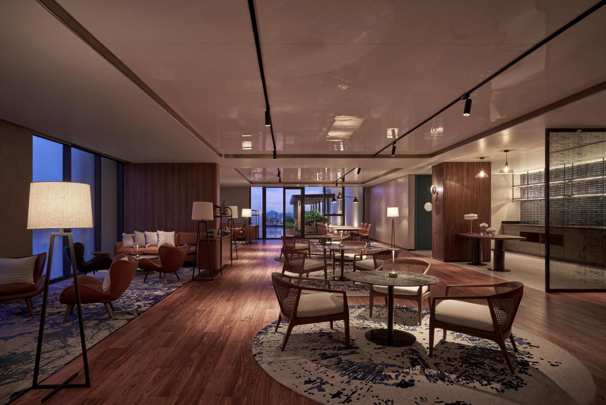 The Yacht Hotel By Dc Ha Long Exterior photo